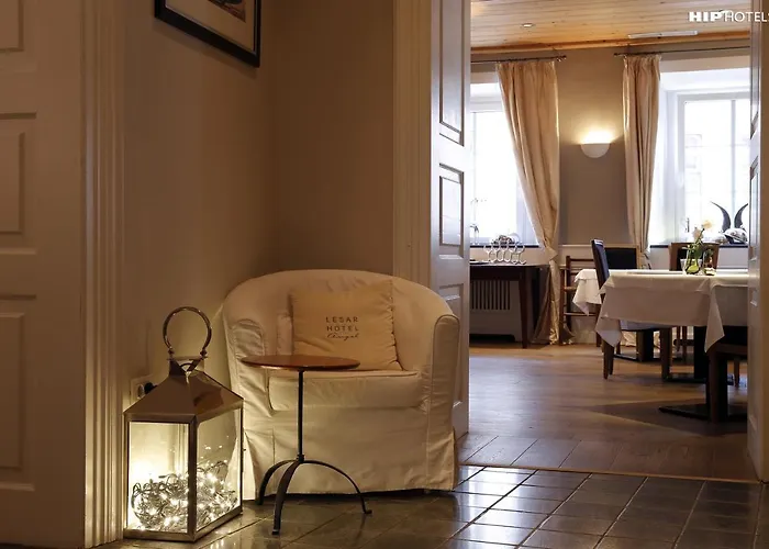 Lesar Angel - Member Of Hip 4* Lublana