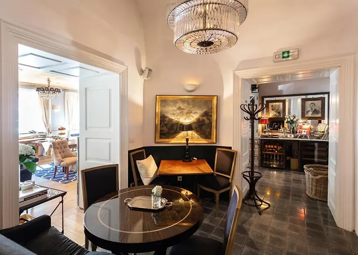 Lesar Angel - Member Of Hip