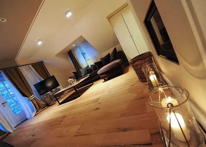 Lesar Angel - Member Of Hip 4* Lublaň