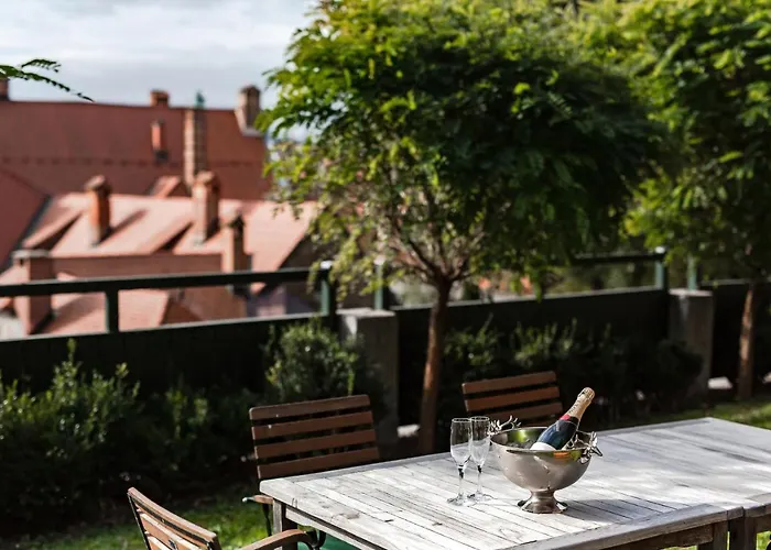 Lesar Angel - Member Of Hip 4* Lublaň