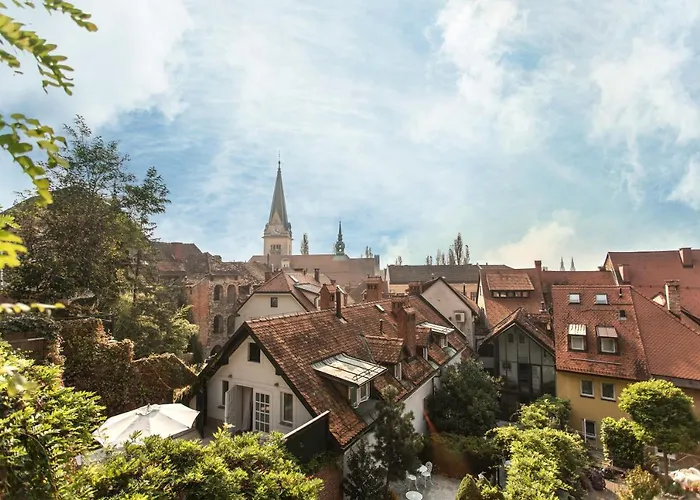 Lesar Angel - Member Of Hip Lublaň