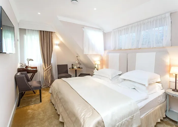 Lesar Angel - Member Of Hip 4* Lublaň